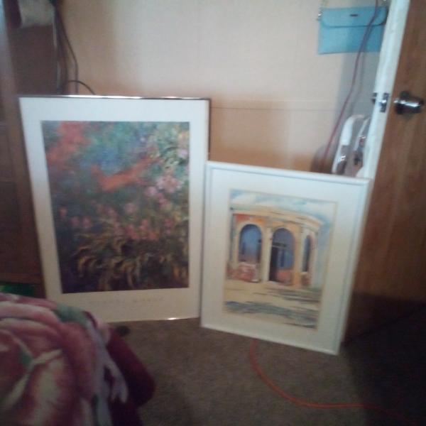 Photo of 2 pictures in frames 