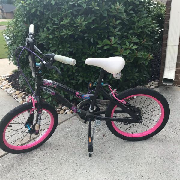 Photo of 18 inch girls bicycle 