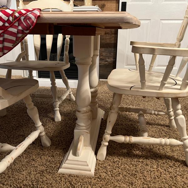 Photo of Table farmhouse Rustic chairs