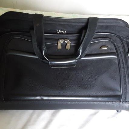Photo of MEN'S CARRY ON / DUFFEL BAG