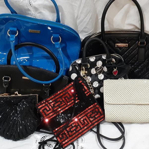 Photo of Designer purses 7 total
