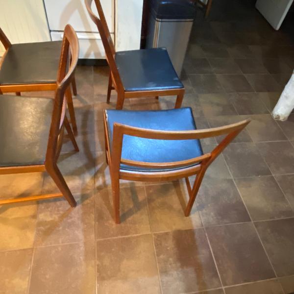 Photo of Bertil Fridhagen Mid-Century Modern Chairs 4 for restoration 