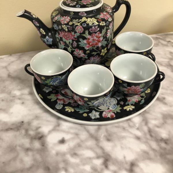 Photo of China Tea Set