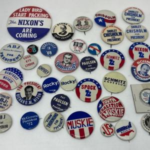 Photo of LOT 54: 1968-1972 Presidential Campaign Pins, Buttons - Nixon, Rockefeller, Chis