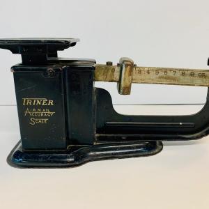 Photo of LOT R143:  Vintage Triner Airmail Scale