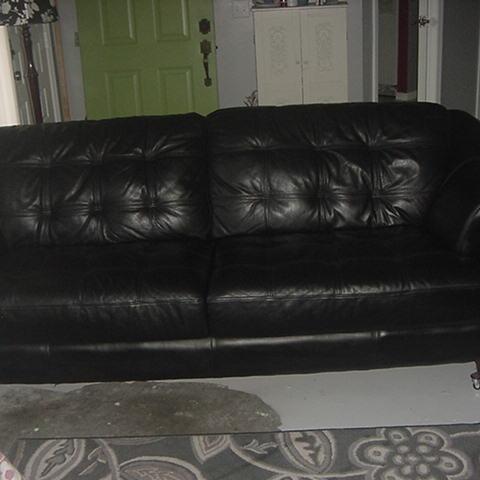 Photo of PERFECT Black Leather Couch & Loveseat 700 Like NEW