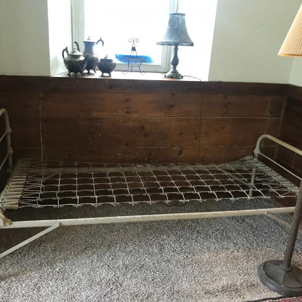 Photo of Antique day bed