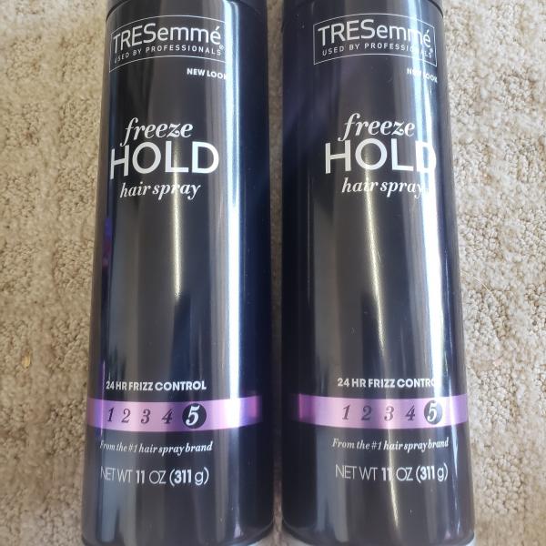 Photo of Tresemme freeze hold hair spray 