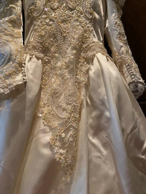 Photo 6 of Wedding Dress