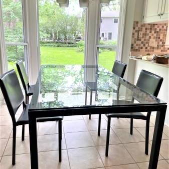 Photo of Beautiful Parsons Table with 4 chairs - moving must sell