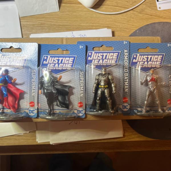Photo of Set Lot of 4 DC Comics Justice League Action Figures Brand New Sealed