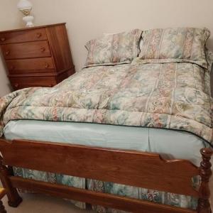 Photo of Cherry full size bed