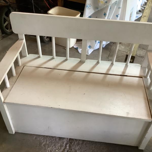 Photo of White Bench with Storage in the seat.