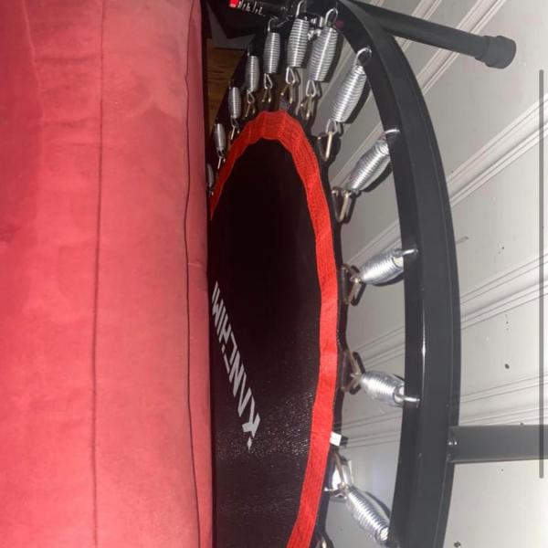 Photo of 40" rebounded trampoline with handle 
