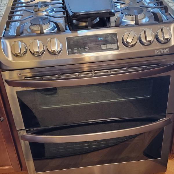 Photo of Lg Double Oven gas stove
