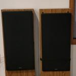 Lot 358: Vintage YAMAHA NS-A570 3-Way Floor Standing Tower Stereo Speakers