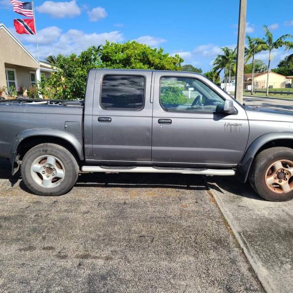 Photo of 2002 Nissan frontier