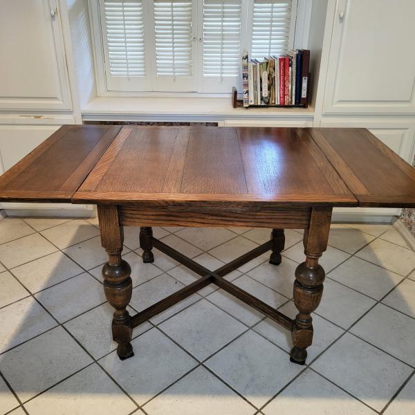 Photo of Antique Oak Draw-Leaf Dining Table