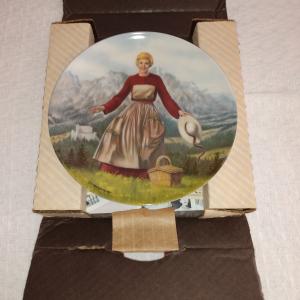 Photo of Edwin Knowles The Sound of Music Plate Vintage In The Original Box 1986