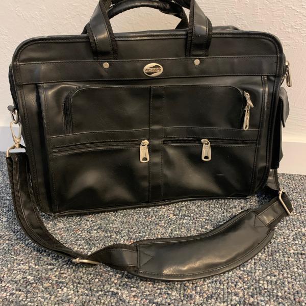 Photo of Leather computer/office  bag. 
