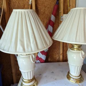Photo of Pair of lamps ceramic 