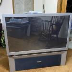 Toshiba 46 inch projection TV