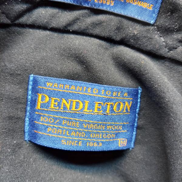 Photo of Pendleton Mens size med 17 long sleeve shirts 