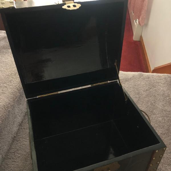 Photo of Small chest/storage