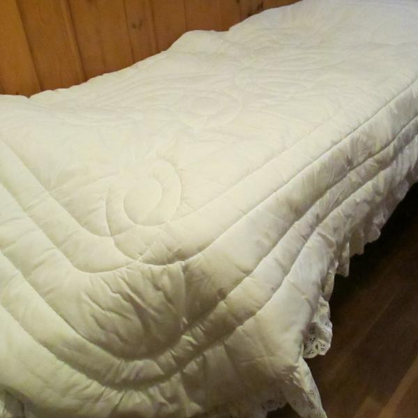 Photo of Daybed comforter