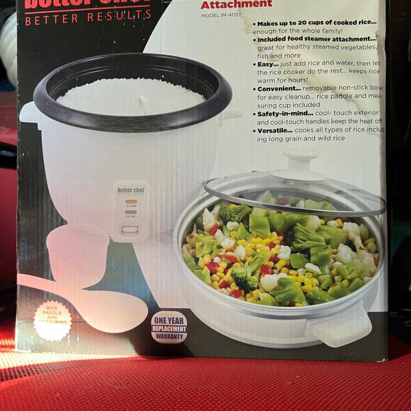 Photo of Rice cooker 10 cup with steam tray.