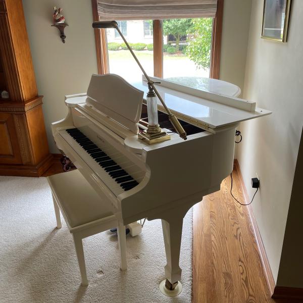 Photo of Baby Grand Piano Ivory
