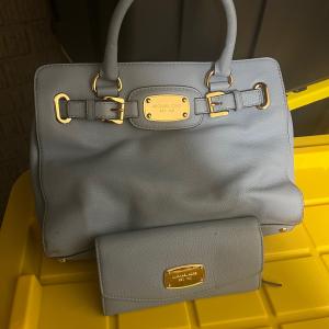 Photo of Michael kors purse and wallet