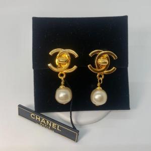 Photo of LOT 12:  Chanel Paris Made in France Big Bold Pearl Drop Clip on Earrings