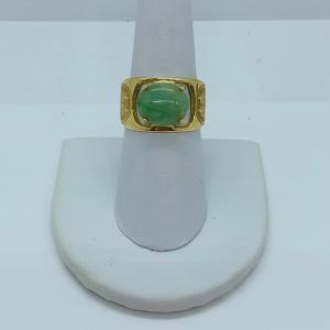 Photo of LOT 75: Jade & 10K Gold Ring - Size 8 - 6.51 gtw