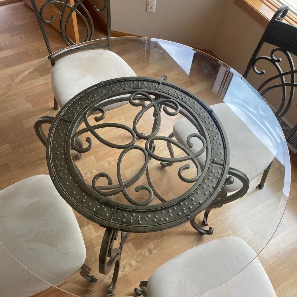 Photo of Kitchen Table and chairs 