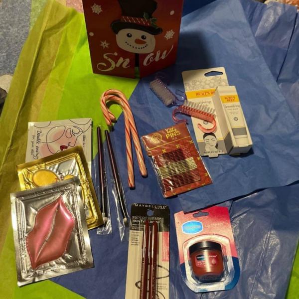 Photo of 15$ Christmas  beauty gift box 