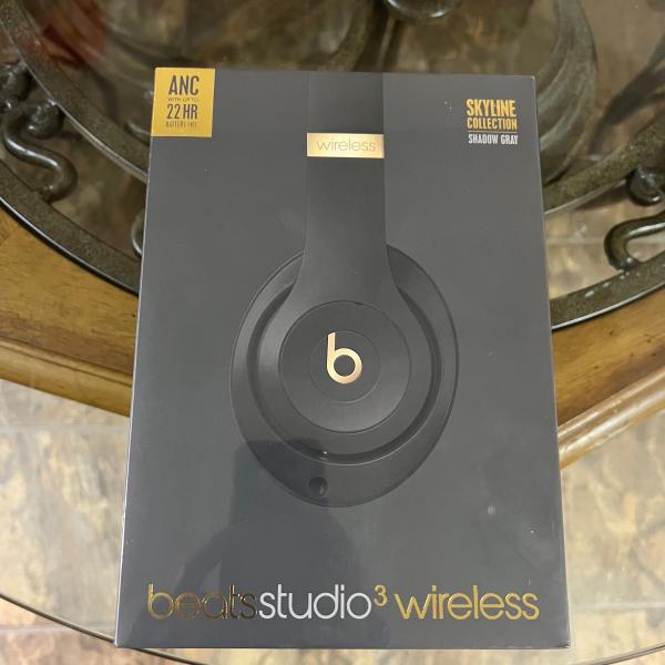 Photo of Beats Studio3 Over-Ear Noise Canceling Bluetooth Wireless (SHADOW GRAY)  NEW