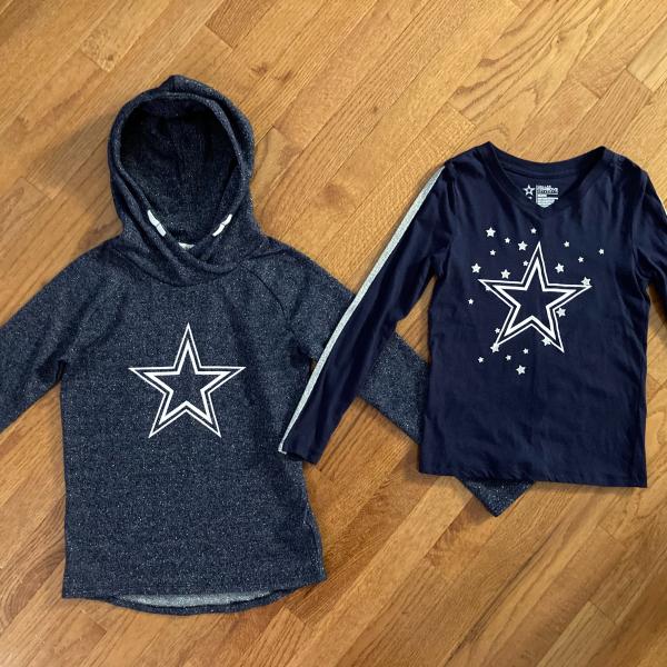 Photo of 2 DALLAS COWBOYS Authentic size 7 tops