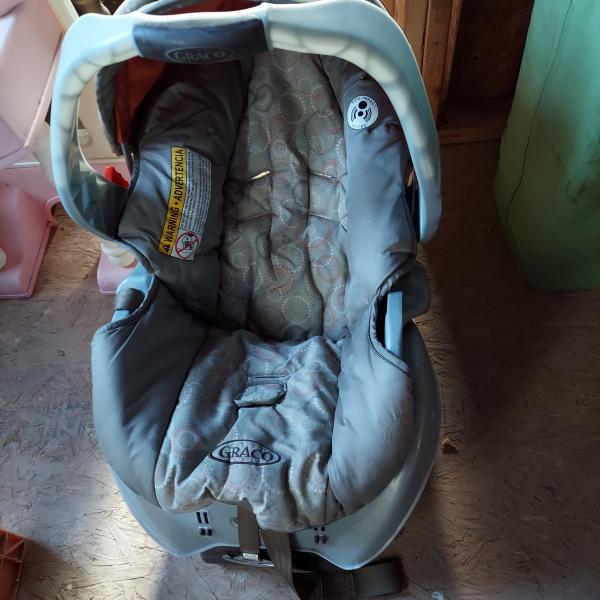 Photo of Graco car seat 