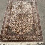 VERY FINE Silk Vintage Handwoven Oriental area rug 4x6