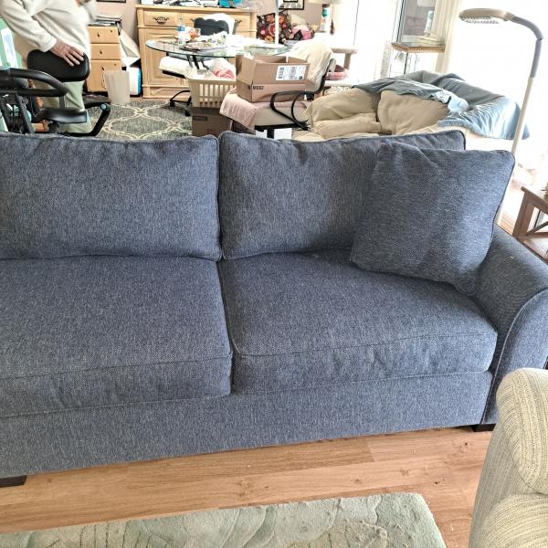 Photo of Great Sectional Like New