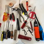 8635 Lot of Hand Tools