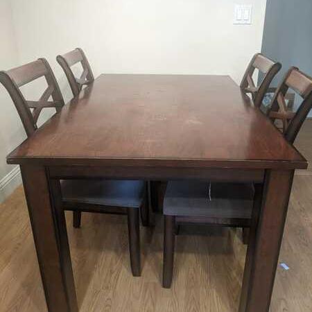Photo of Dining Table w 4 chairs