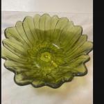 Lily Pons Avocado Green by Indiana Glass 7" Nappy Bowl Sculpted Leaves Sunflower