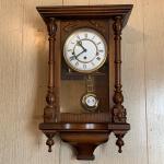 LOT 132R:  Vintage Chiming Wall Clock