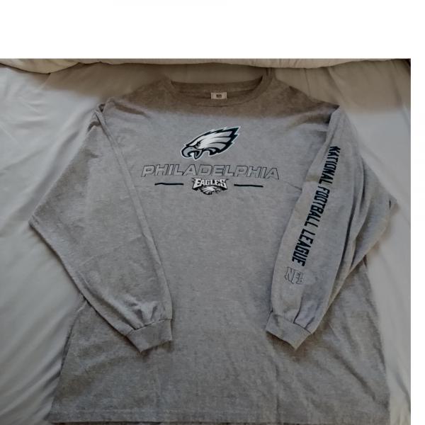 Photo of Philadelphia Eagles gray long sleeve shirt