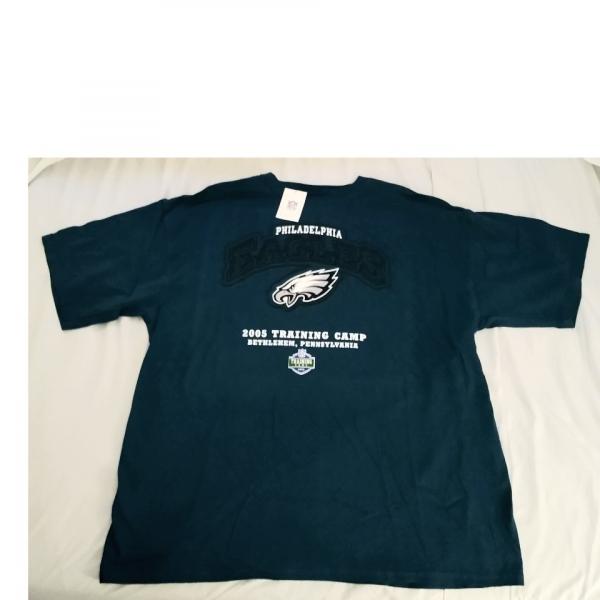 Photo of New NFL Philadelphia Eagles 2005 Training Camp T-shirt