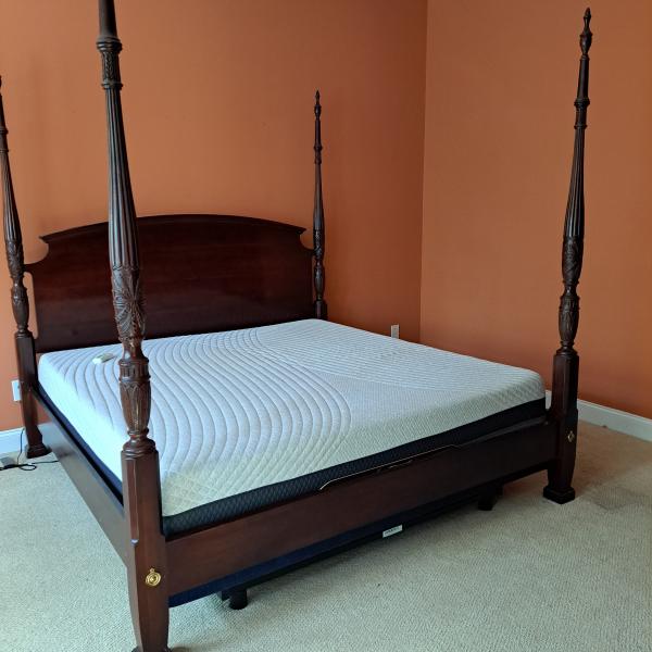Photo of Heirloom King Size 4 Post Bed