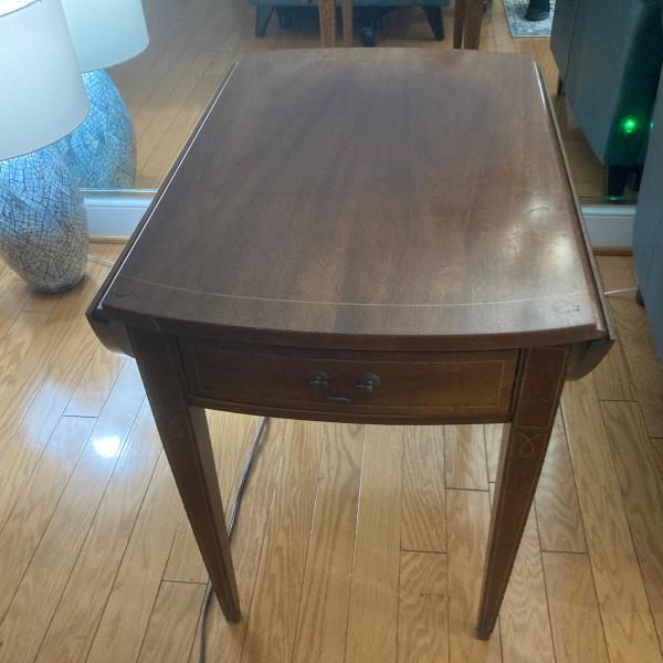 Photo of 2 cherry drop leaf end tables