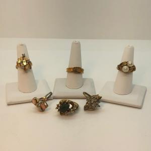 Photo of Lot 81: Collection of Costume Rings